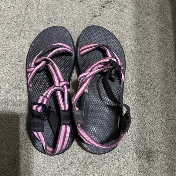 Women’s size 8 Chaco sandals - Picture 1 of 4